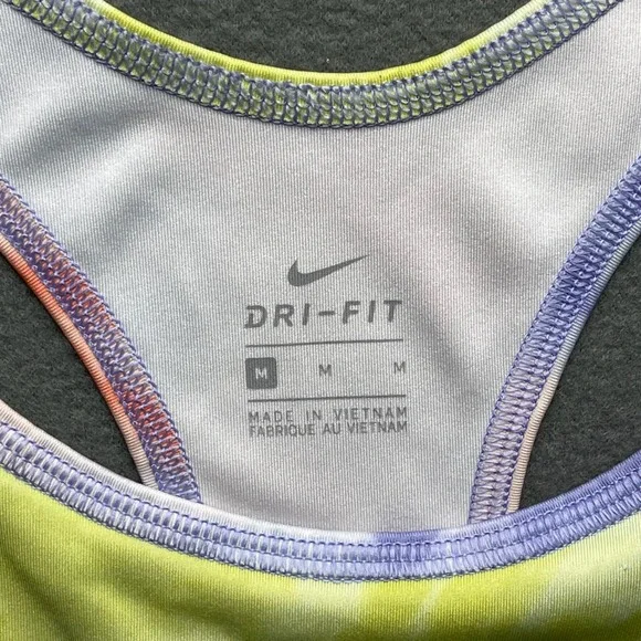 Nike women Dri-FIT sports bra‎ tie dye multicolor medium racerback CZ7716-854 - Picture 3 of 10